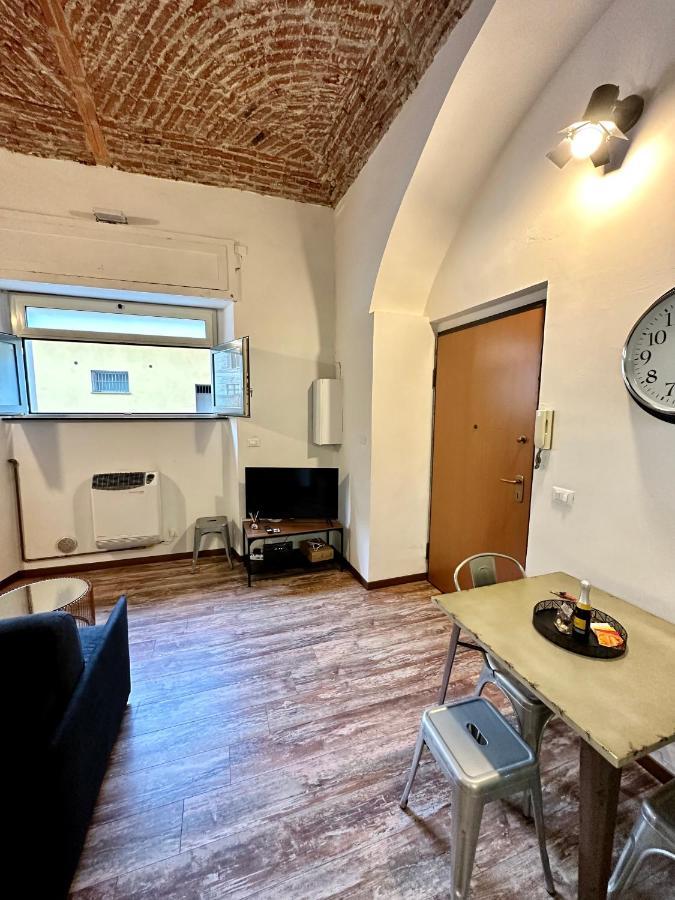 Casa Santa Chiara - Vicino Porta Susa F.S. تورينو المظهر الخارجي الصورة
