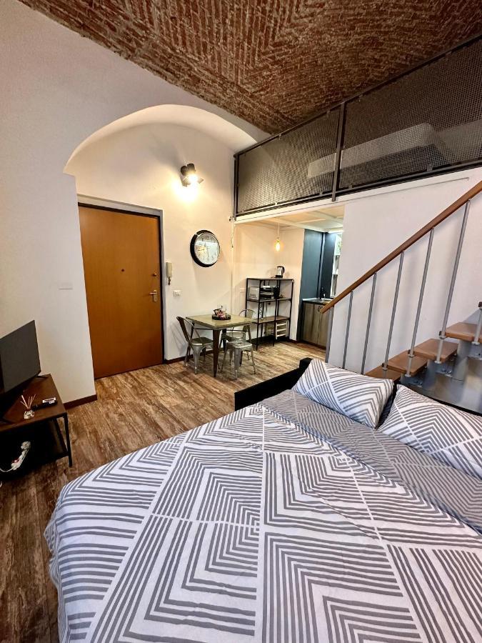 Casa Santa Chiara - Vicino Porta Susa F.S. تورينو المظهر الخارجي الصورة