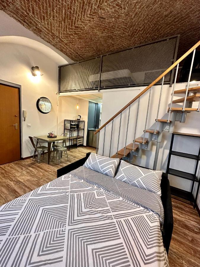 Casa Santa Chiara - Vicino Porta Susa F.S. تورينو المظهر الخارجي الصورة